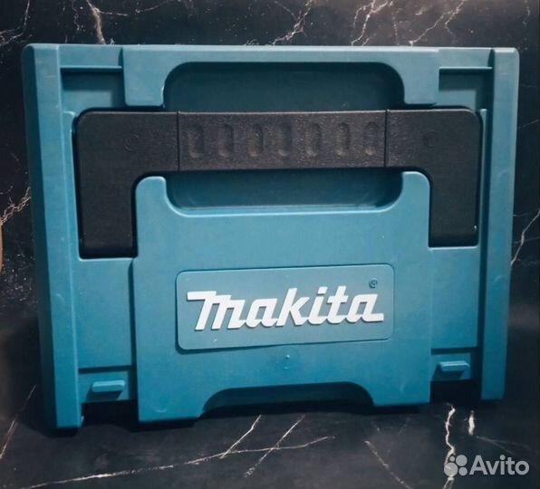 Гайковерт Makita 800Nm (Арт.44335)