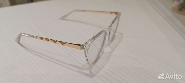 Очки с диоптриями -0.5 и фотохромом