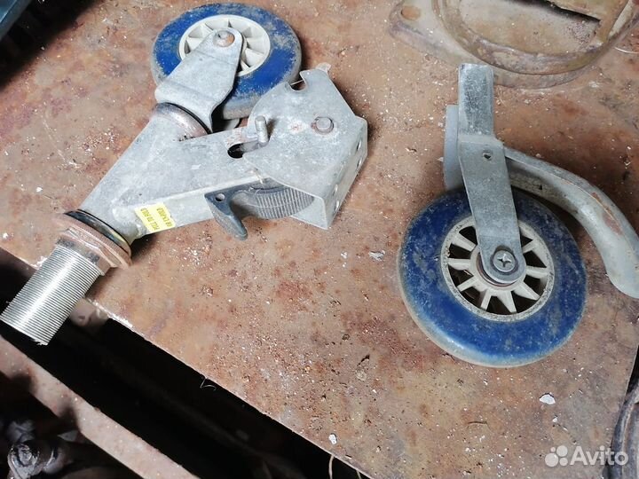 Поворотный узел, колеса трюковой самокат