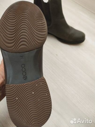 Полусапоги женские 38 натуральная кожа