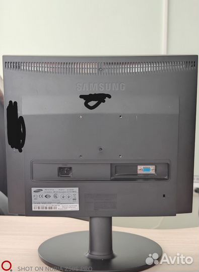 Монитор Samsung 17