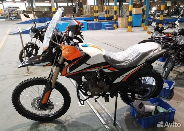 Мотоцикл Adventure 250 (с птс)