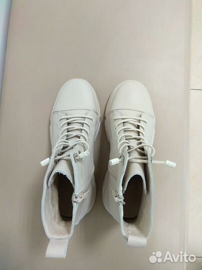 Ботинки женские осенние