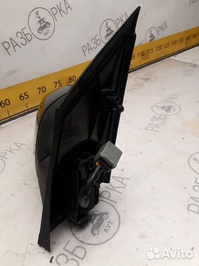 Зеркало правое Ford Focus 2