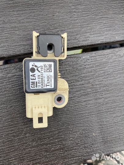 Датчик air bag opel astra h