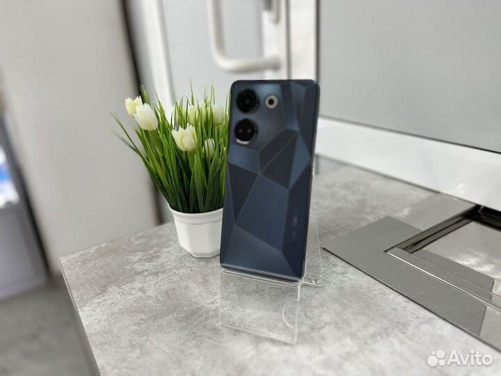 TECNO Camon 20, 8/256 ГБ
