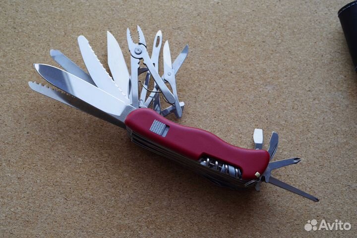 Нож Victorinox Work Champ XL