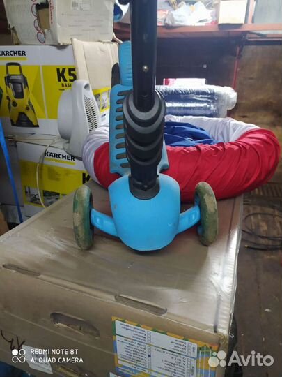 Детские самокат плюс санки