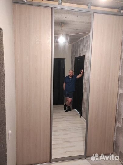 Двери купе для гардеробной / перегородки купе