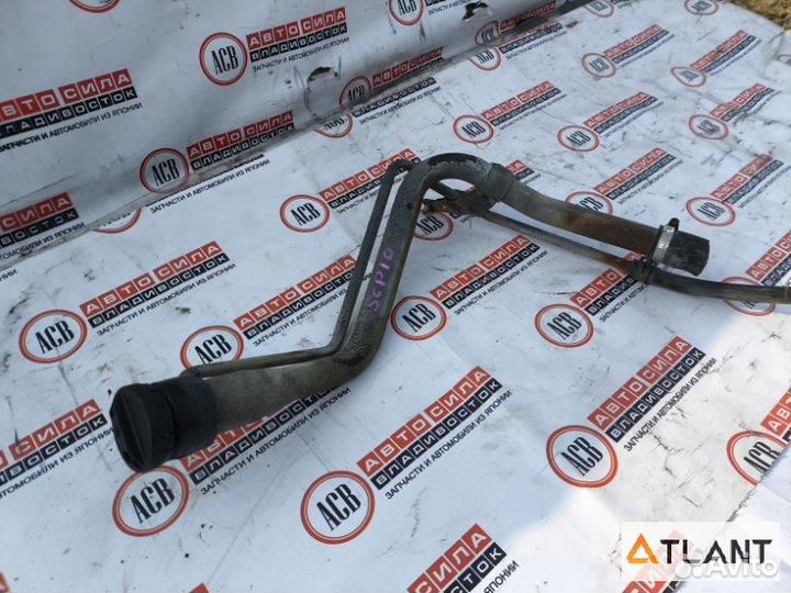 Горловина топливного бака toyota vitz