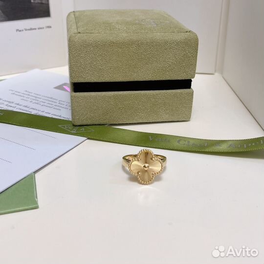 Van cleef кольцо из золота 750 пробы