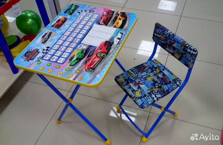 Столики Ника