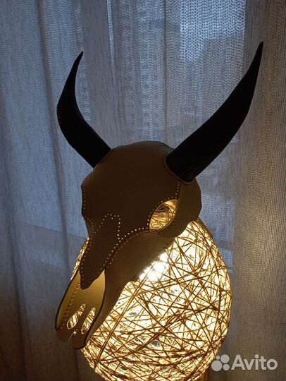 Череп буйвола из натуральной кожи