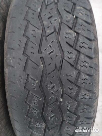 Toyo Open Country A/T Plus 215/65 R16