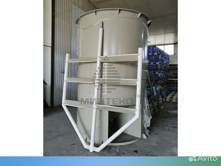 Емкость цилиндрическая вертикальная