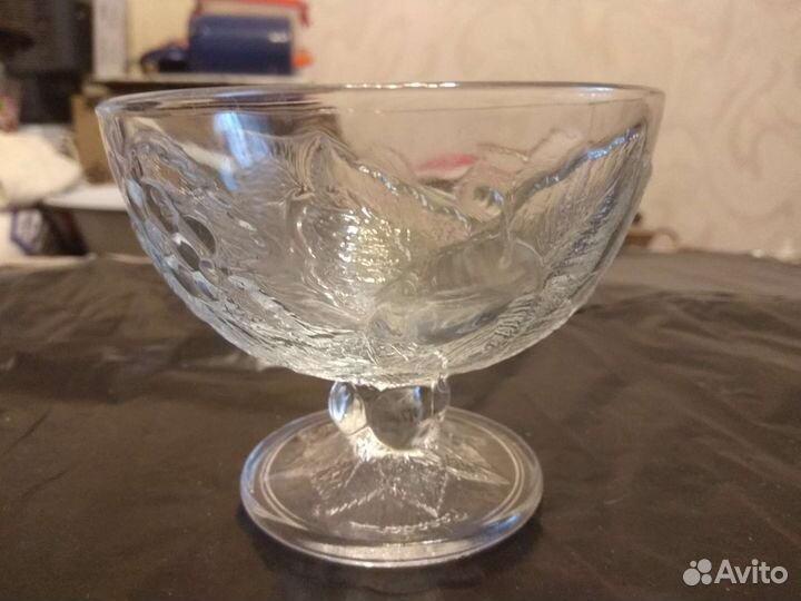 Вазы, конфетницы, салатники, супница, молочник