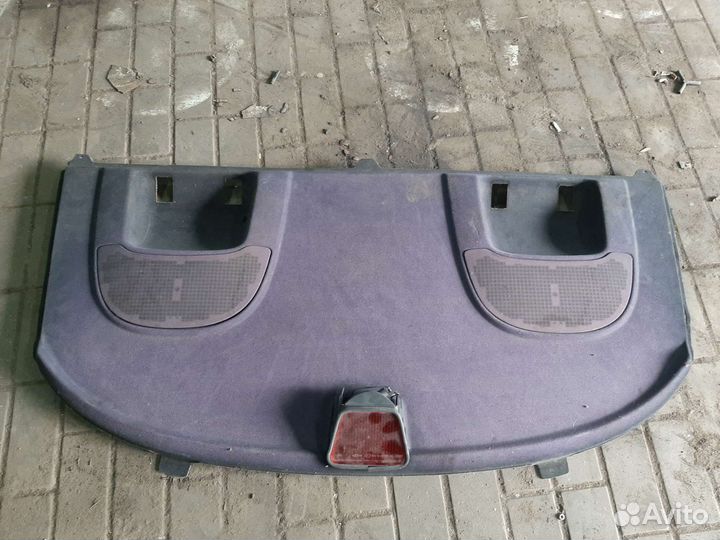 Задняя полка mercedes w210 синяя