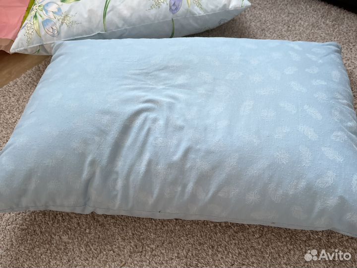 Подушки перьевые бу