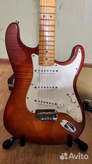 Электрогитара Fender Select Stratocaster