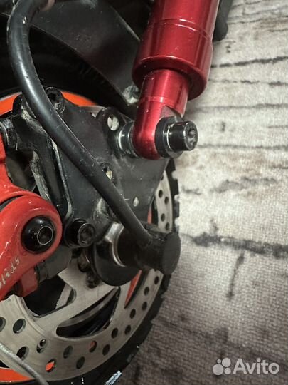 Самокат взрослый электрический куго макс спид