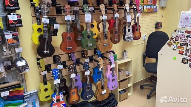 Яркие укулеле