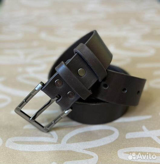 Мужской кожаный ремень ручной работы