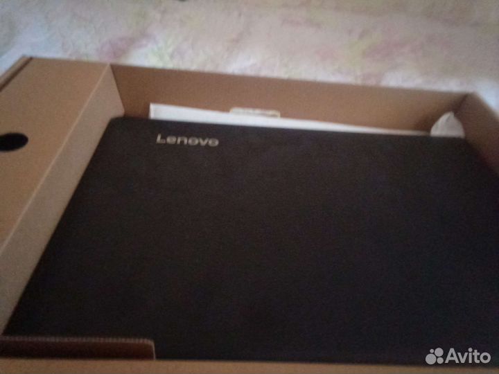 Ноутбук Lenovo