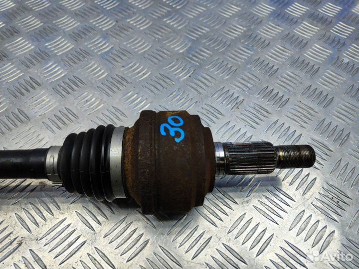 Привод задний правый Volkswagen Touareg 3.6 BHK