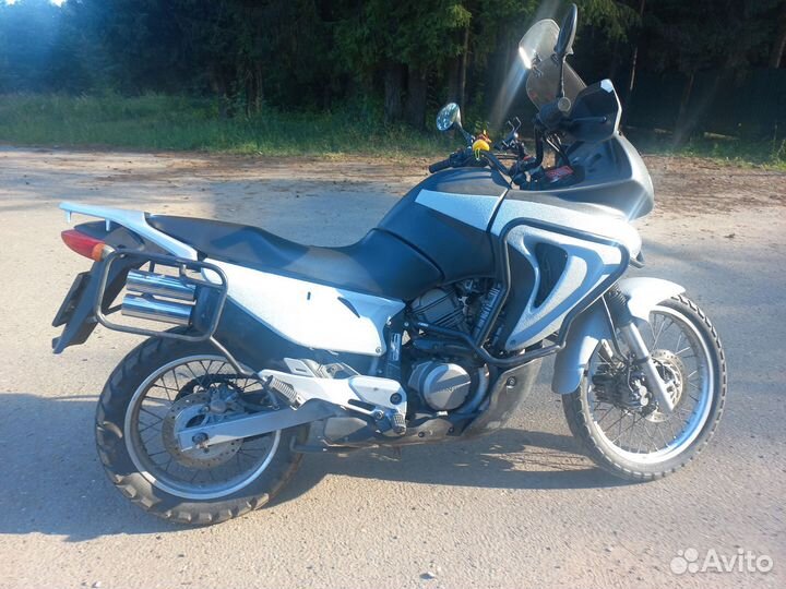 Honda Transalp 650