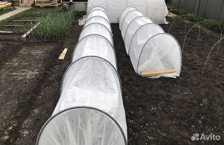 Готовый парник для садовой рассады