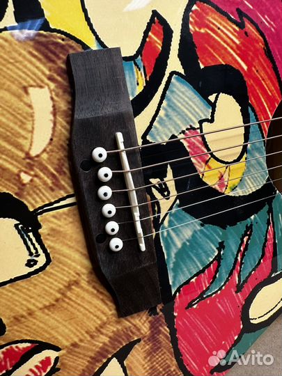 Гитара акустическая