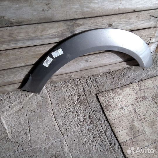 Расширитель правого переднего крыла toyota