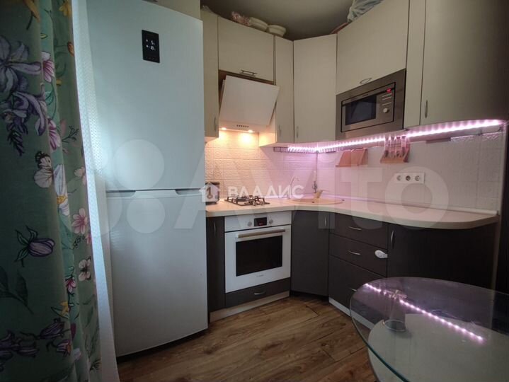 2-к. квартира, 43 м², 1/5 эт.