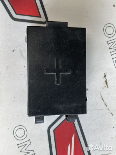 Клемма аккумулятора плюс Мерседес W211