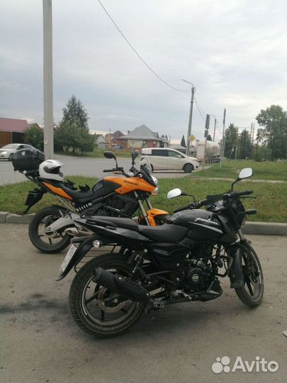 Мотоцикл Bajaj pulsar 180