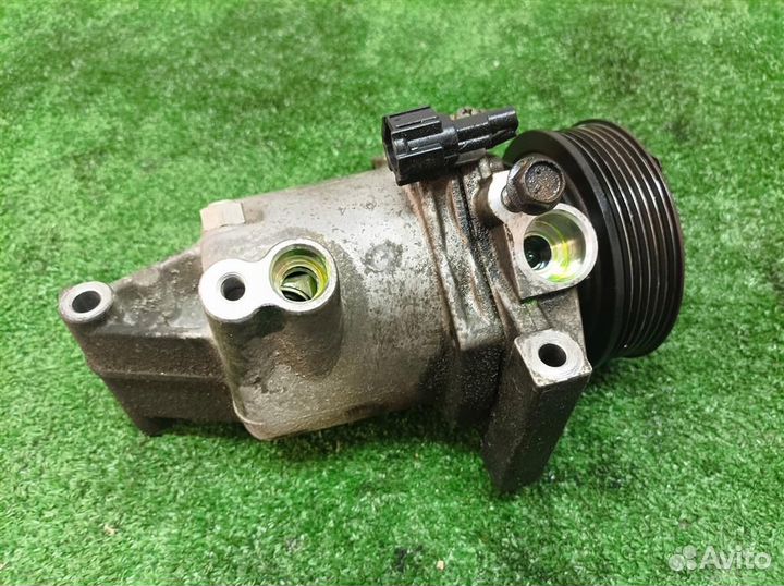 Компрессор системы кондиционирования Nissan Juke