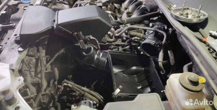 Корпус воздушного фильтра Тойота Хайлендер 3