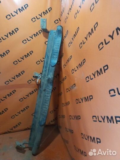 Подножка левая Nissan Terrano RR50 QD32