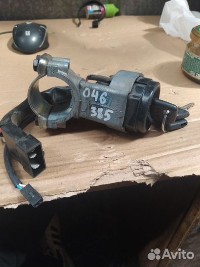 Замок зажигания LADA Granta 2011