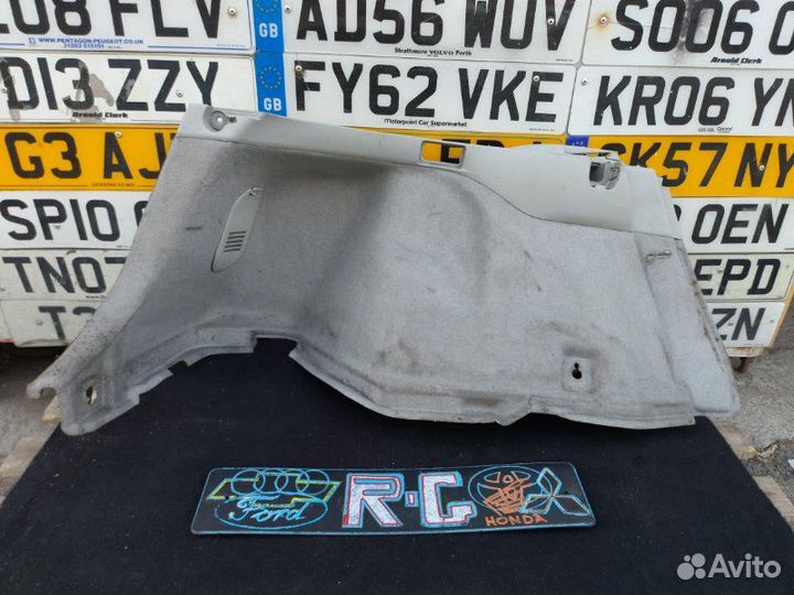 Обшивка багажника левая Toyota Prius ZVW30 2ZR-FXE