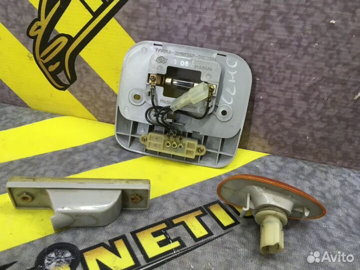 Фонарь Плафон салонный Повторитель Ланос Сенс