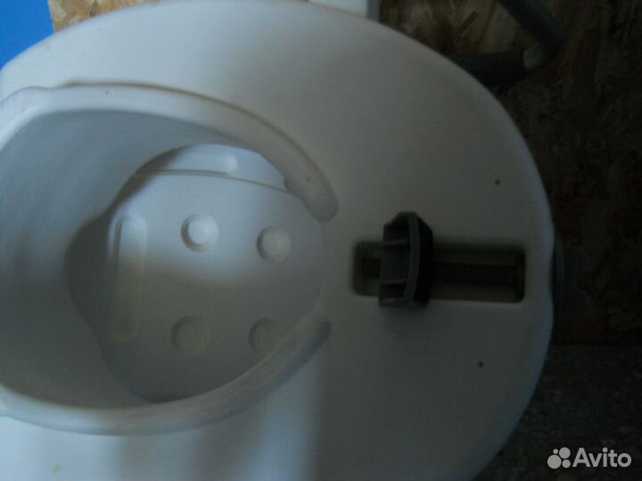 Регулируемое сидение с поручнями