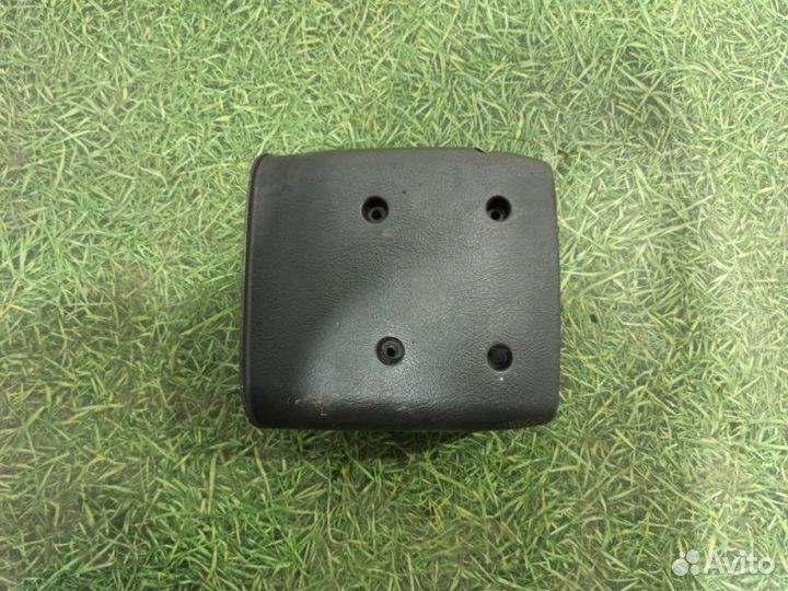 Кожух рулевой колонки Hyundai Santa Fe кроссовер