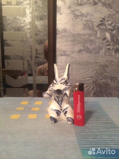 Кролик, под гжель