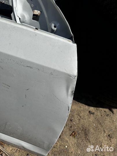 Дверь передняя правая skoda octavia a7