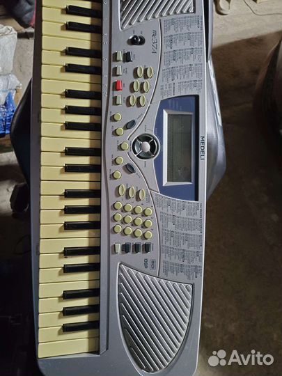 Синтезатор