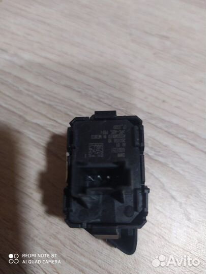 Кнопка центрального замка левая Bmw X5 F15 3 2016