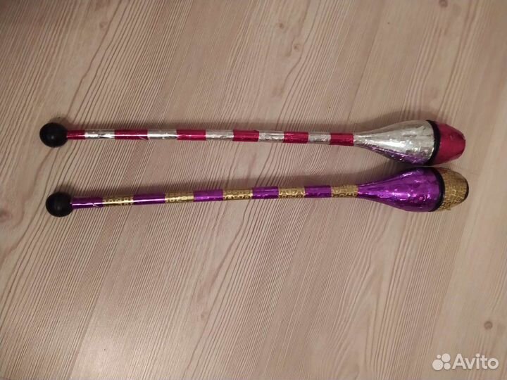 Булавы гимнастические