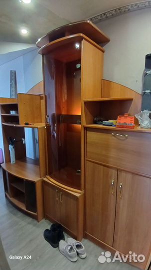 Стенка горка в гостиную бу