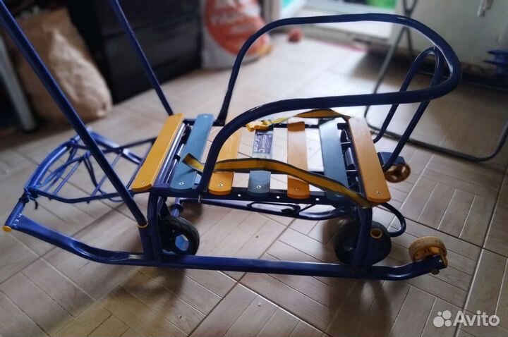 Детские санки Nika на колёсах